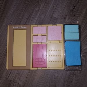 1978 Tomy Fashion plates with expansion set